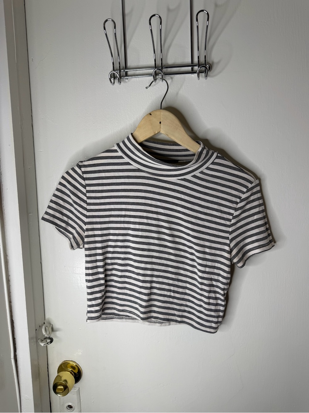 Forever 21 Black & White Striped Mock Neck Crop Top